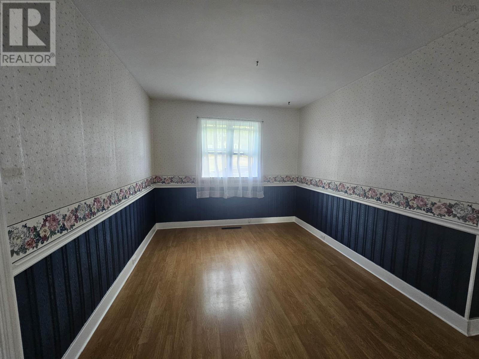 92 Queen Street, North Sydney, Nova Scotia  B2A 1A6 - Photo 19 - 202521204