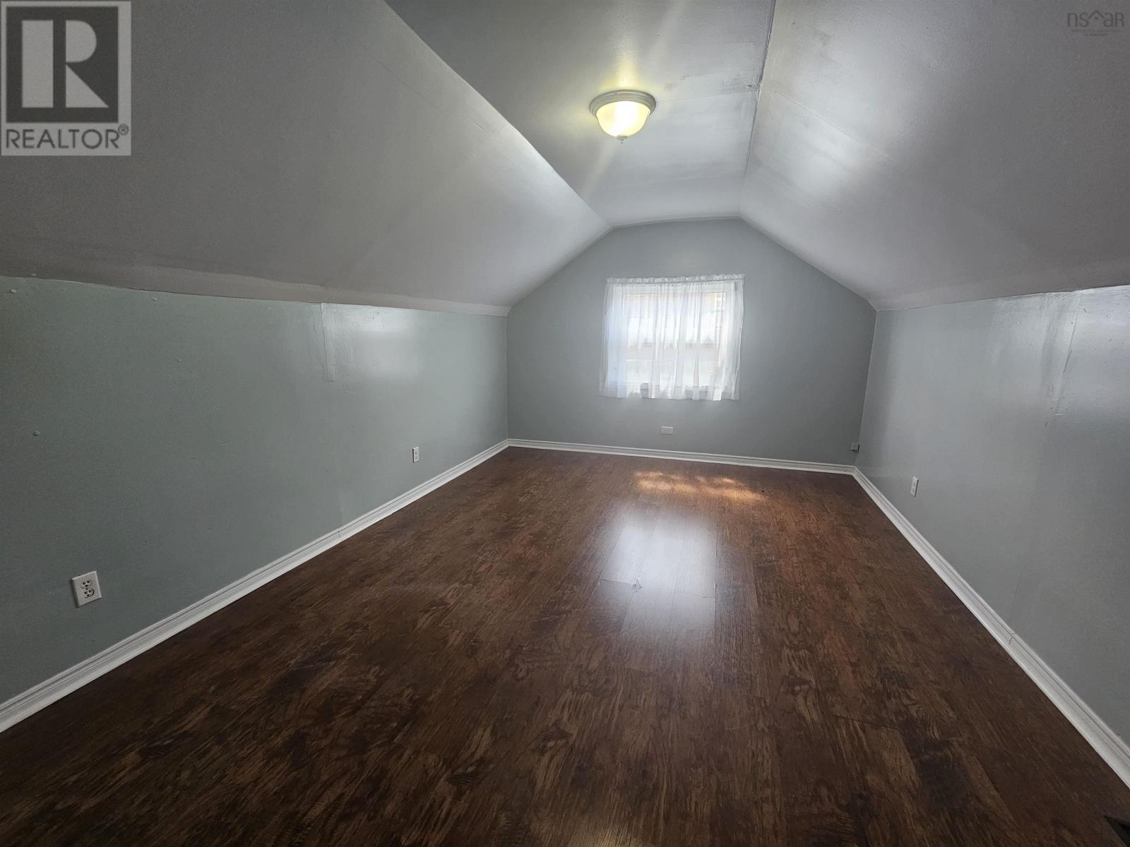 92 Queen Street, North Sydney, Nova Scotia  B2A 1A6 - Photo 30 - 202521204