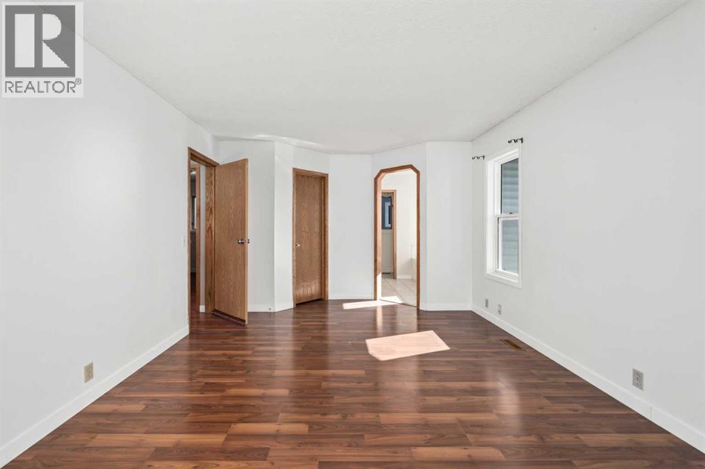 24 Riverside Crescent Se, Calgary, Alberta  t2c 3y1 - Photo 18 - A2259058