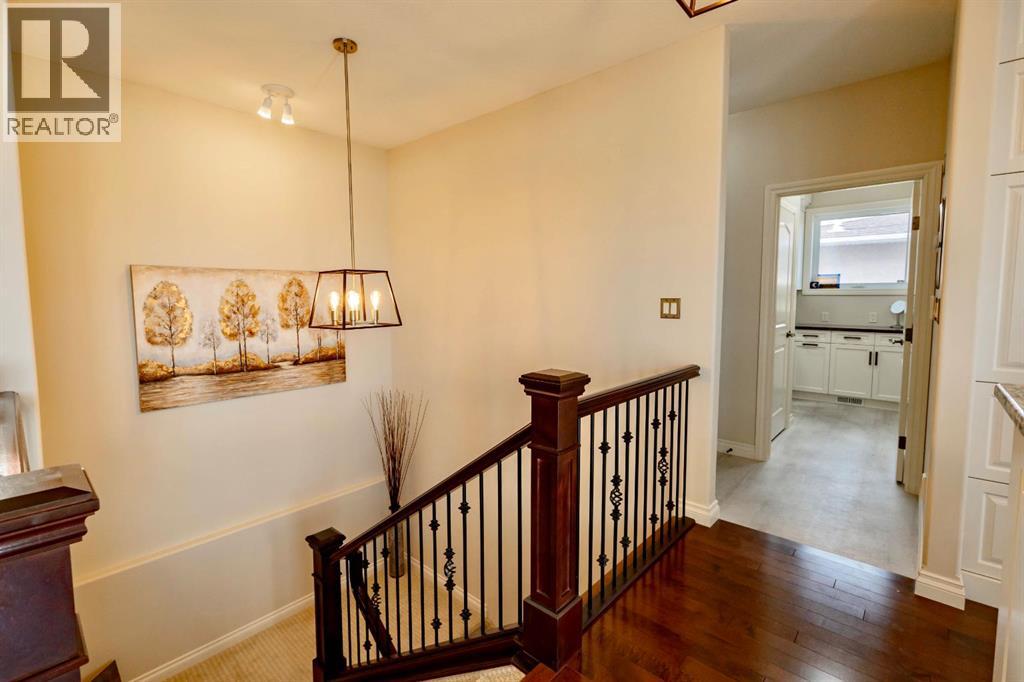 15 Chinook Heights S, Lethbridge, Alberta  T1K 6T6 - Photo 22 - A2268796