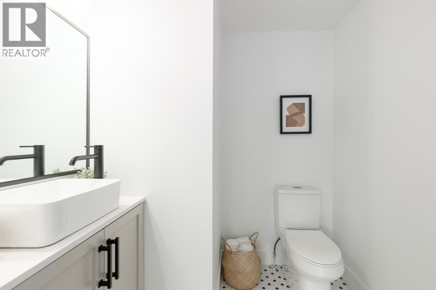 1967 Napier Street, Vancouver, British Columbia  V5L 2N6 - Photo 12 - R3048319