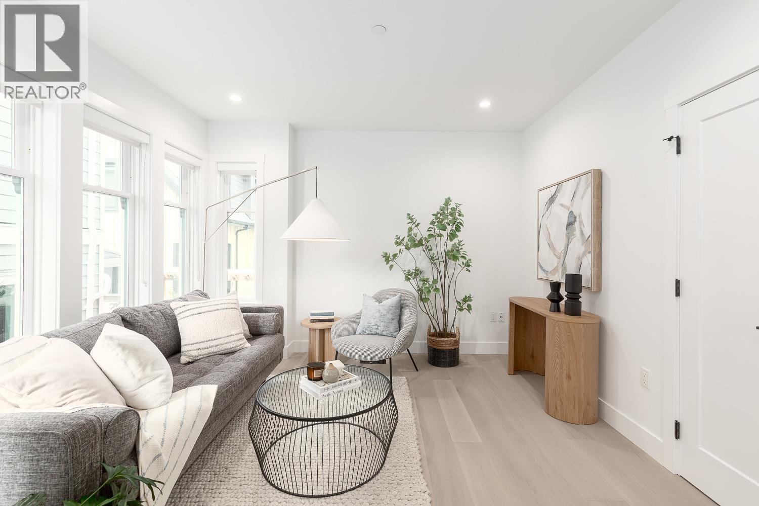 1967 Napier Street, Vancouver, British Columbia  V5L 2N6 - Photo 9 - R3048319