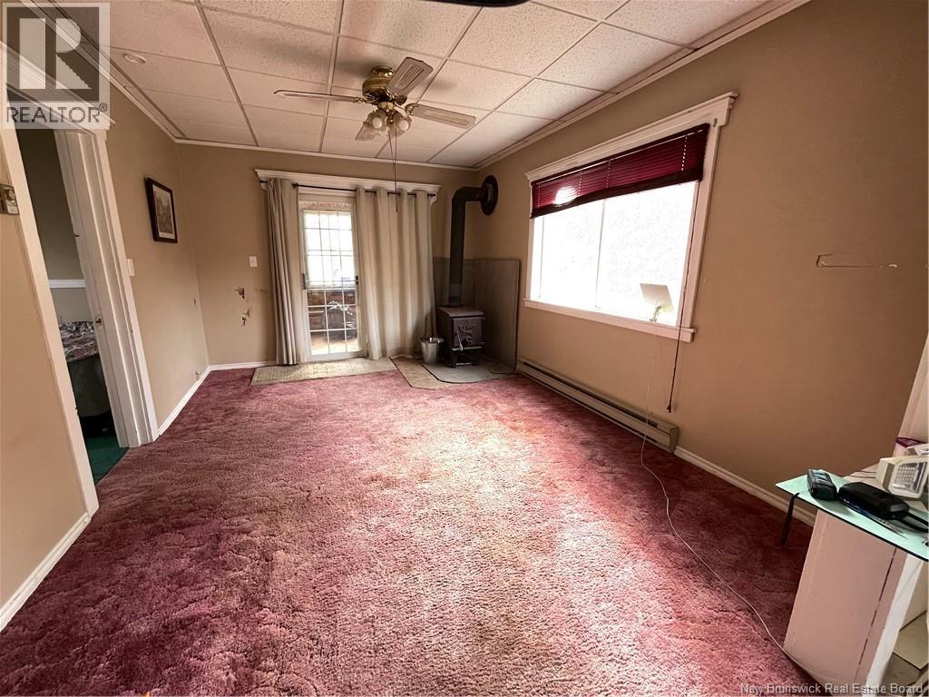 28 First Avenue, Mcadam, New Brunswick  E6J 1S4 - Photo 3 - NB129452