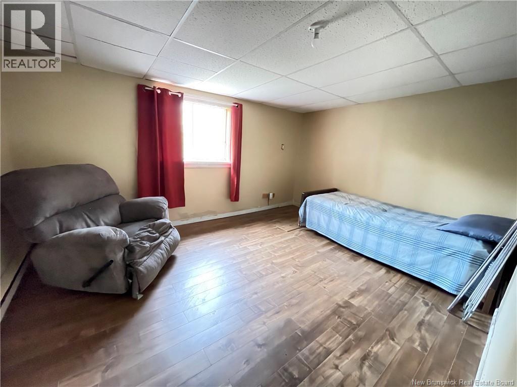 28 First Avenue, Mcadam, New Brunswick  E6J 1S4 - Photo 7 - NB129452