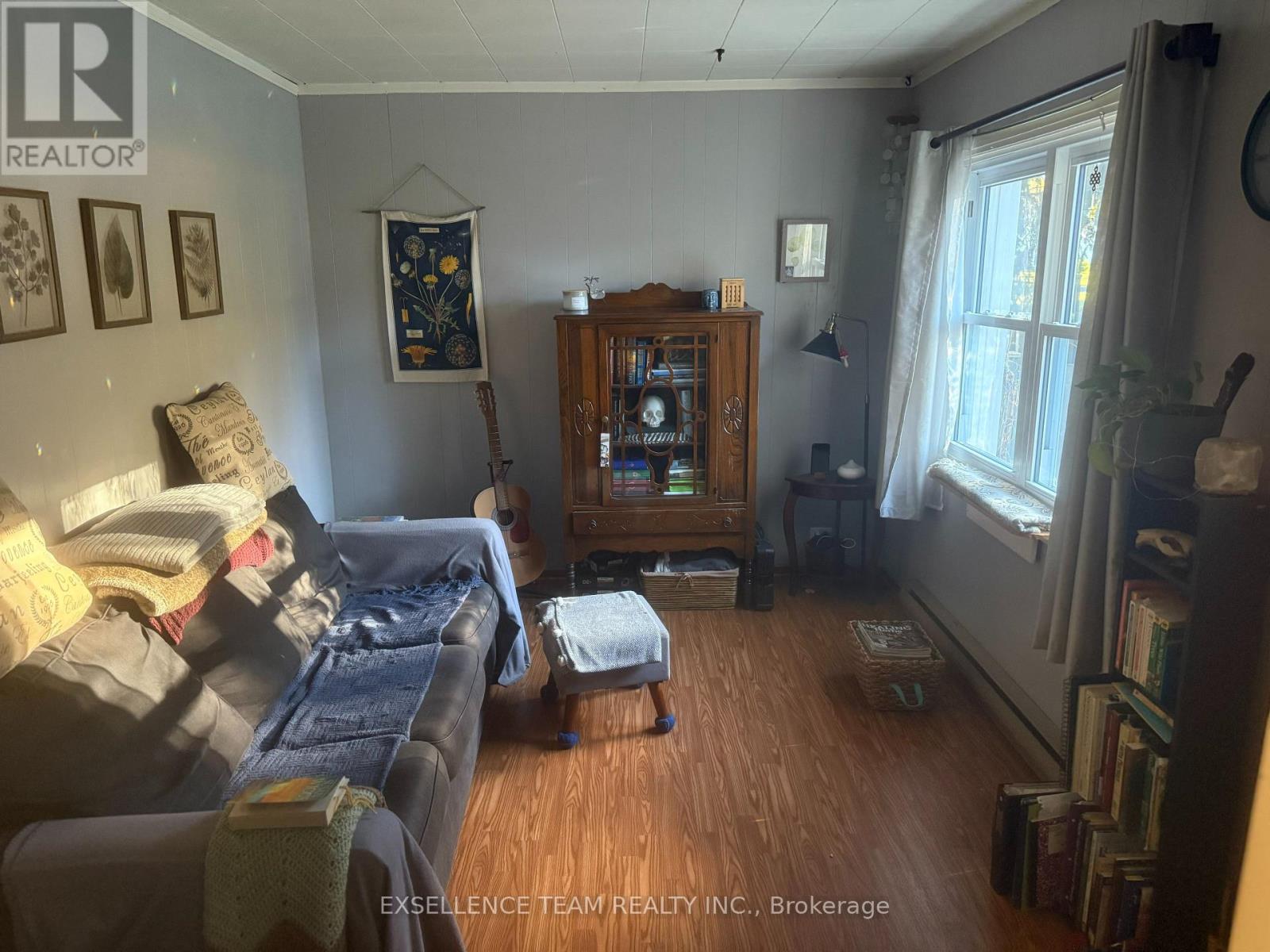 7 Mechanic Street E, North Glengarry, Ontario K0C 1T0 - Photo 8 - X12509728