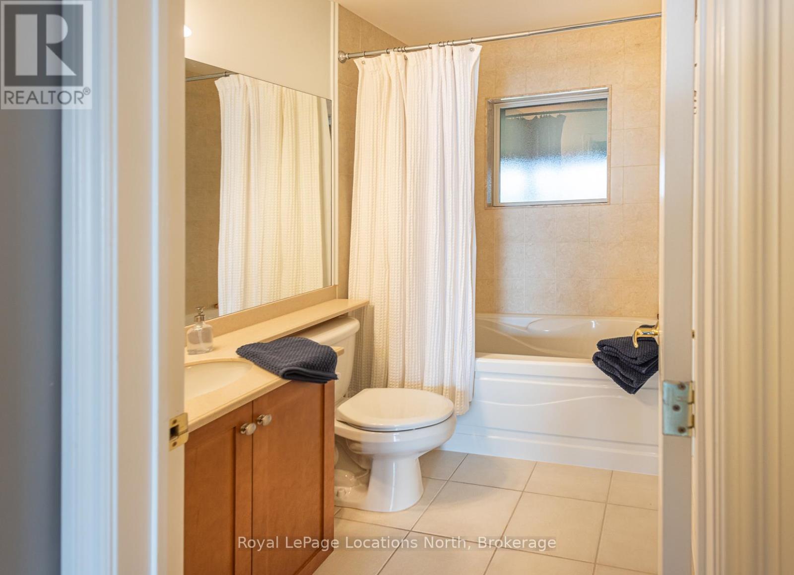 529 Mariners Way, Collingwood, Ontario L9Y 5C7 - Photo 21 - S12509522