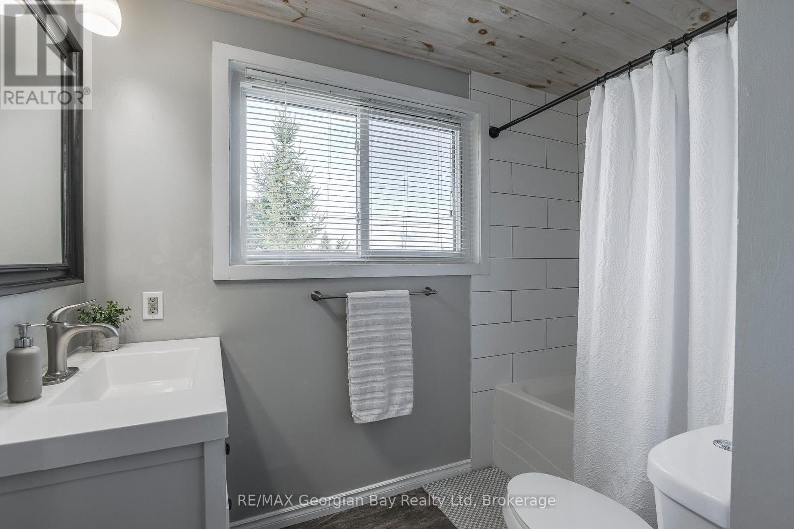 319 Ellen Street, Midland, Ontario L4R 2H1 - Photo 18 - S12509710