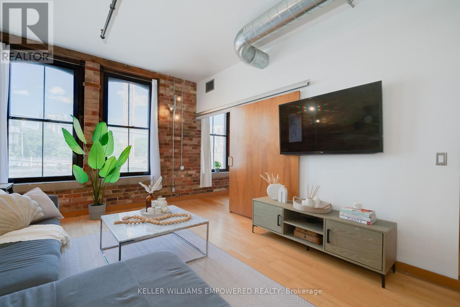 5 - 189 Queen Street E, Toronto, Ontario  M5A 1S2 - Photo 18 - C12509434