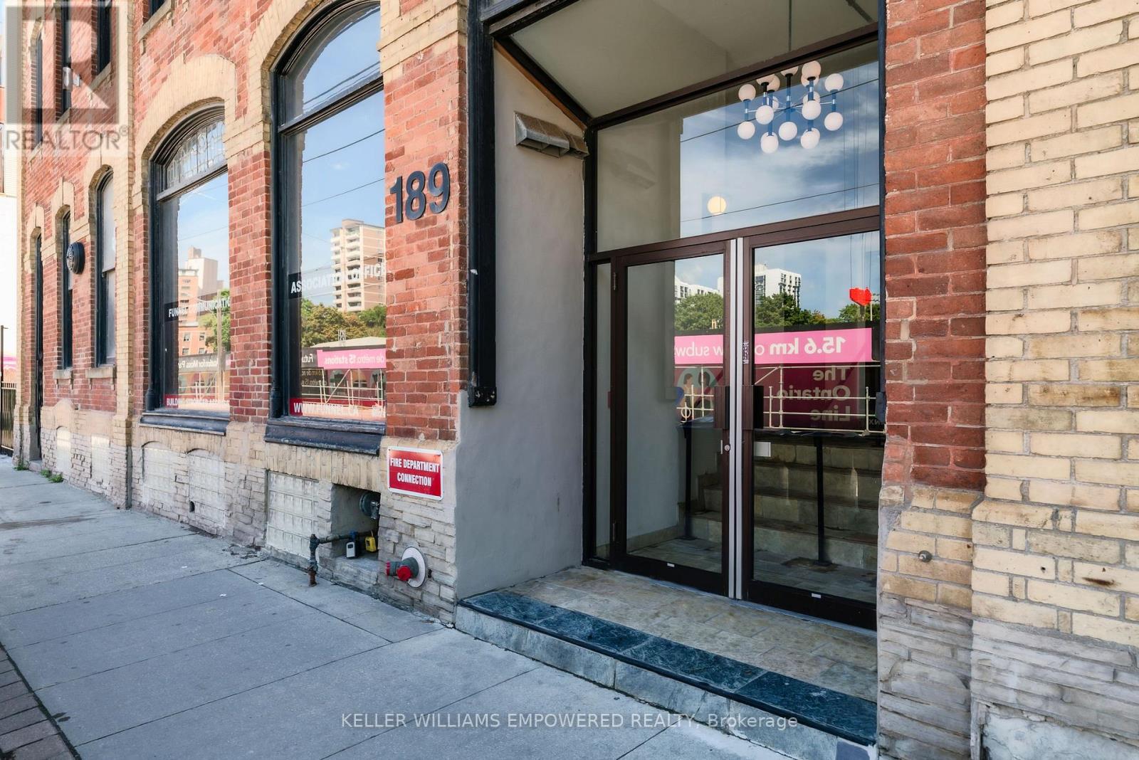 5 - 189 Queen Street E, Toronto, Ontario  M5A 1S2 - Photo 3 - C12509434