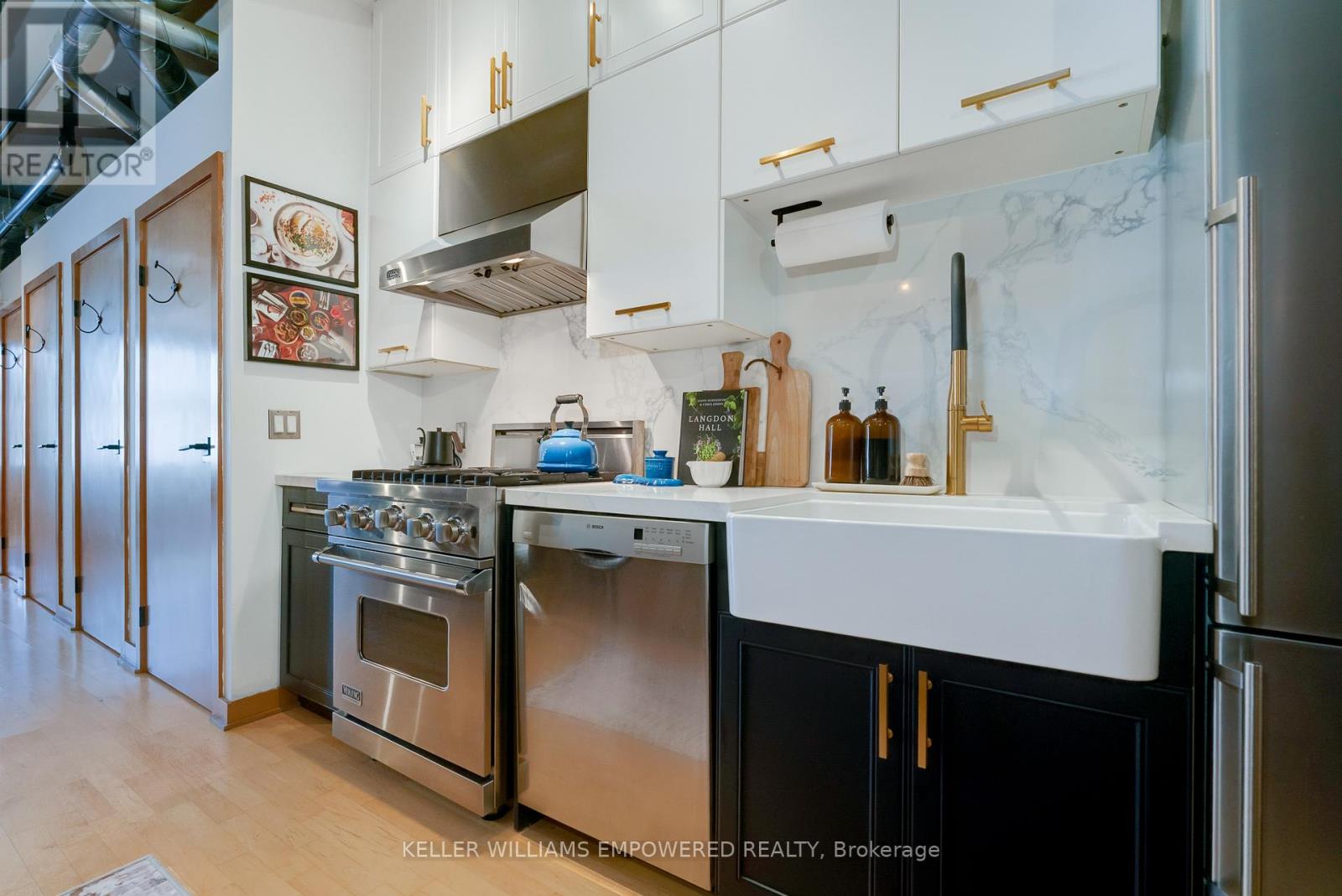 5 - 189 Queen Street E, Toronto, Ontario  M5A 1S2 - Photo 6 - C12509434