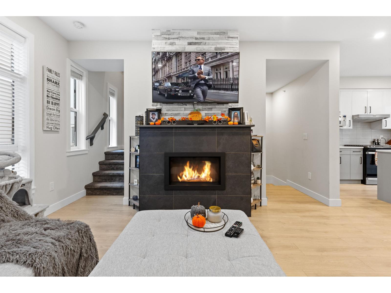 211 46150 Thomas Road, Vedder Crossing, Chilliwack, British Columbia  V2R 6B3 - Photo 3 - R3064526