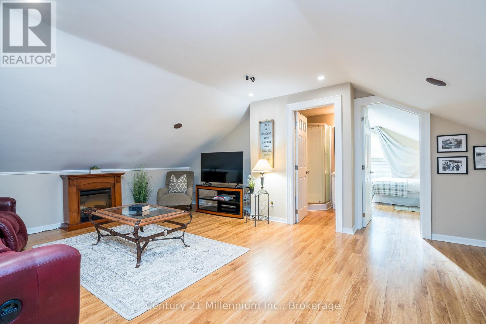 160 Grand Cypress Lane, Blue Mountains, Ontario L9Y 0K8 - Photo 38 - X12509632