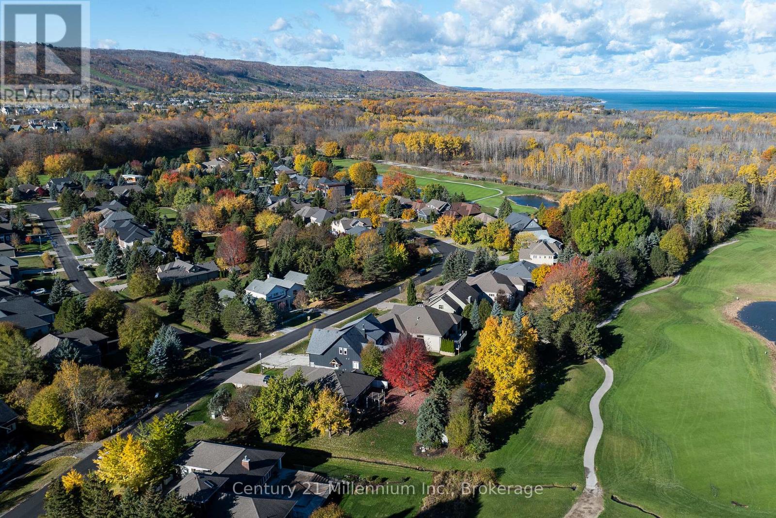 160 Grand Cypress Lane, Blue Mountains, Ontario L9Y 0K8 - Photo 42 - X12509632