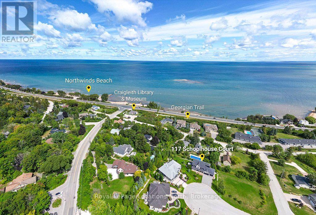 117 Schoolhouse Court, Blue Mountains, Ontario L9Y 0N2 - Photo 3 - X12509716