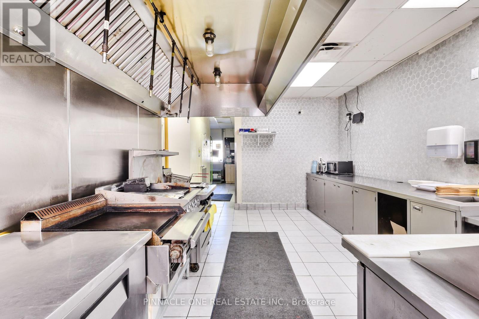 2 - 3192 Eglinton Avenue E, Toronto, Ontario  M1J 2H5 - Photo 32 - E12509460