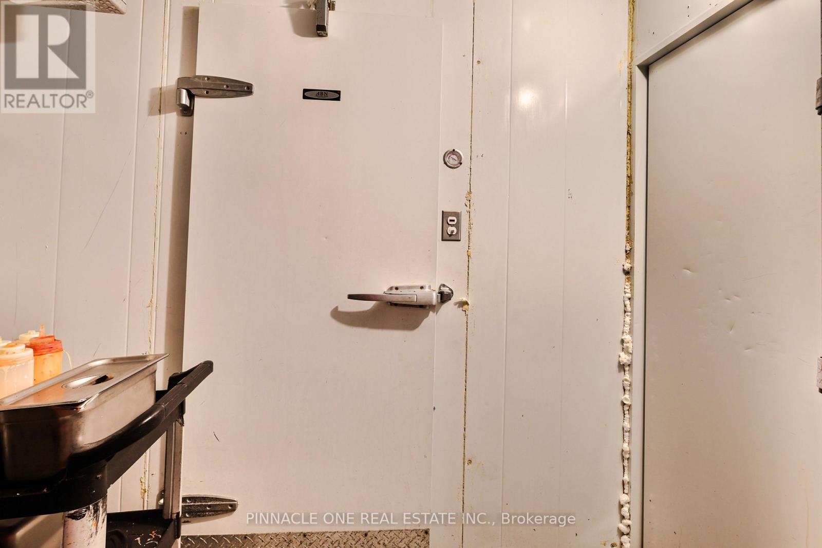 2 - 3192 Eglinton Avenue E, Toronto, Ontario  M1J 2H5 - Photo 38 - E12509460