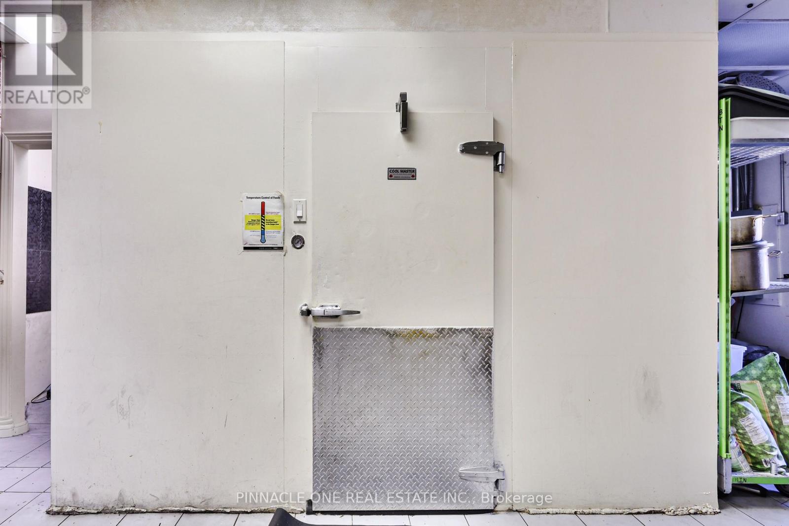 2 - 3192 Eglinton Avenue E, Toronto, Ontario  M1J 2H5 - Photo 41 - E12509460