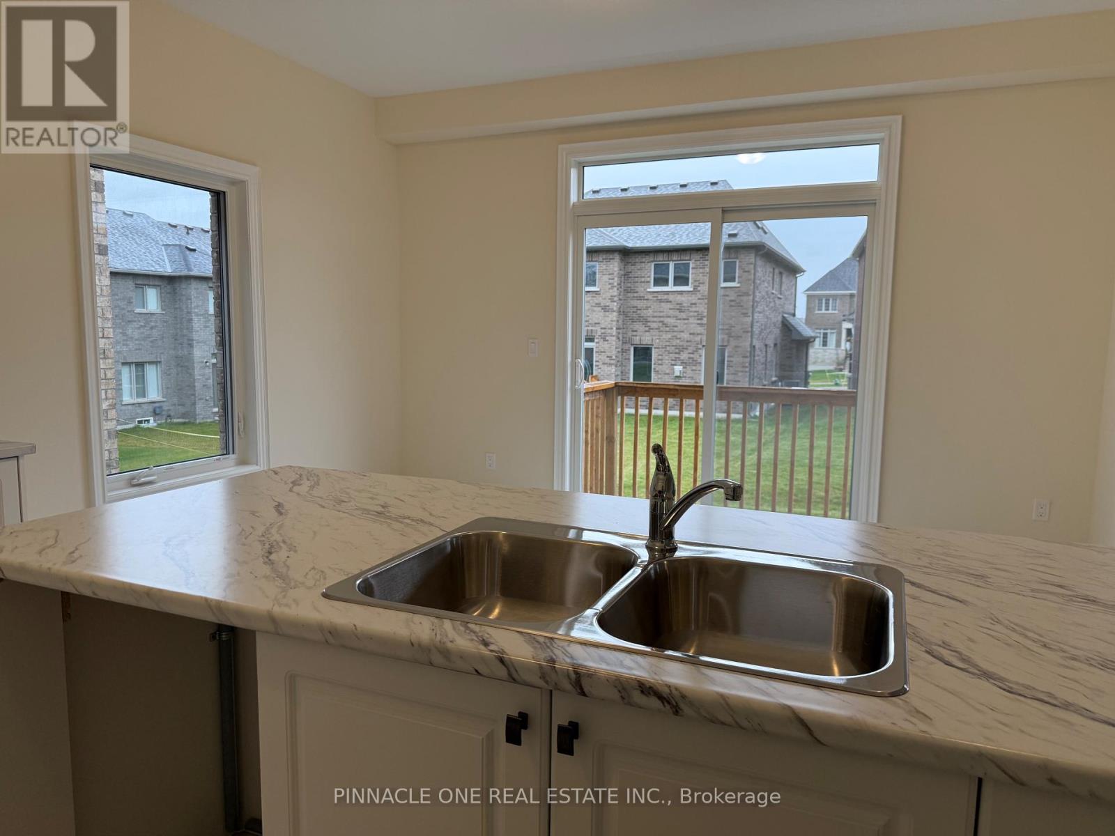 29 North Garden Boulevard, Scugog, Ontario  L9L 2C7 - Photo 11 - E12509486