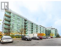 117 - 60 FAIRFAX CRESCENT, Toronto, Ontario