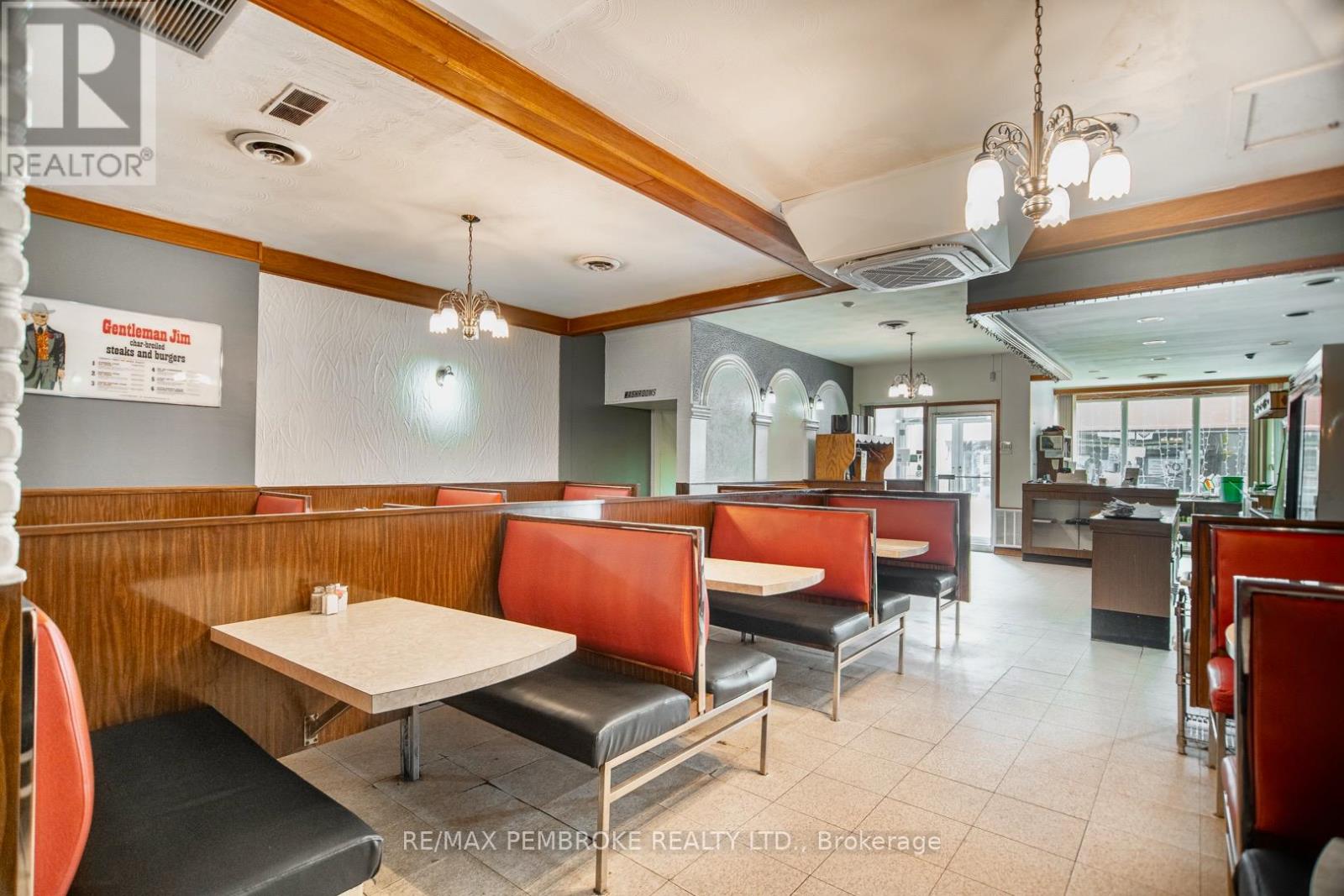 119 Pembroke Street W, Pembroke, Ontario K8A 5M7 - Photo 14 - X12509664