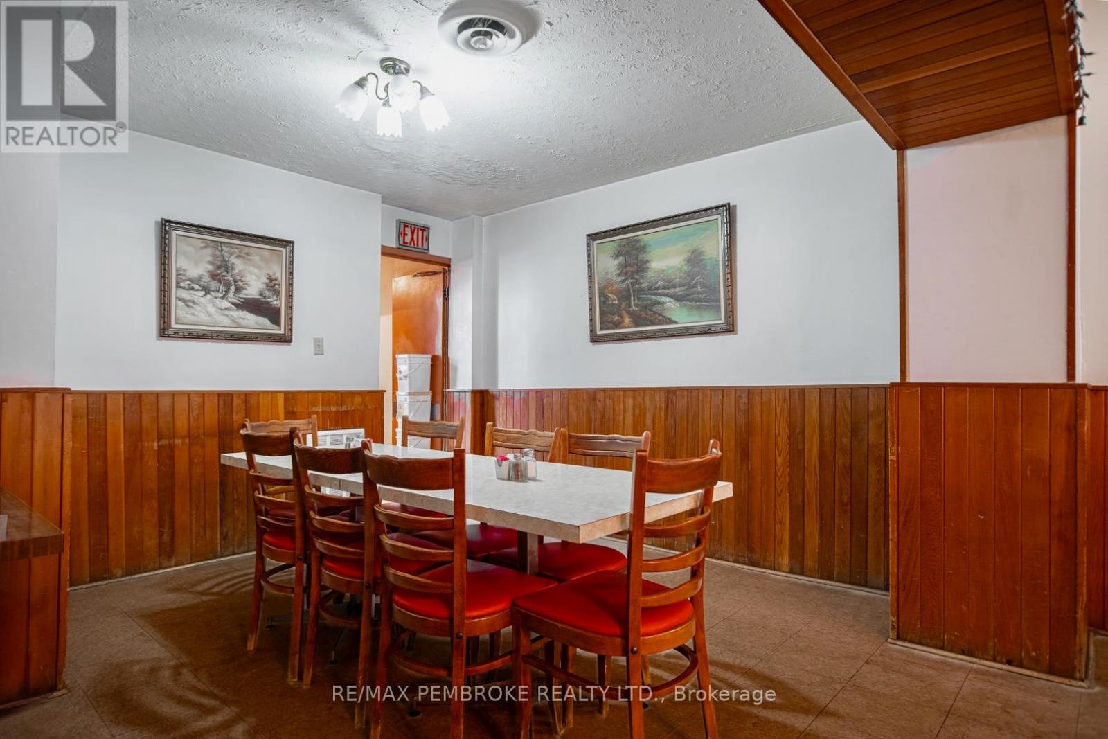 119 Pembroke Street W, Pembroke, Ontario K8A 5M7 - Photo 21 - X12509664