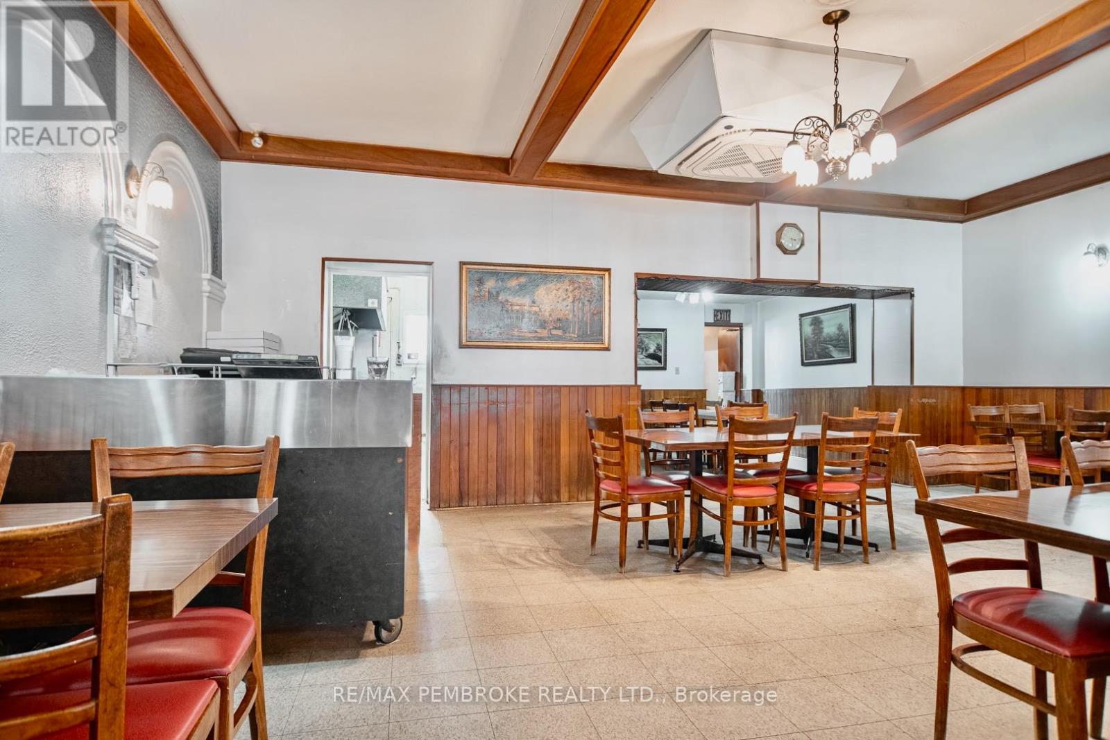 119 Pembroke Street W, Pembroke, Ontario K8A 5M7 - Photo 22 - X12509664