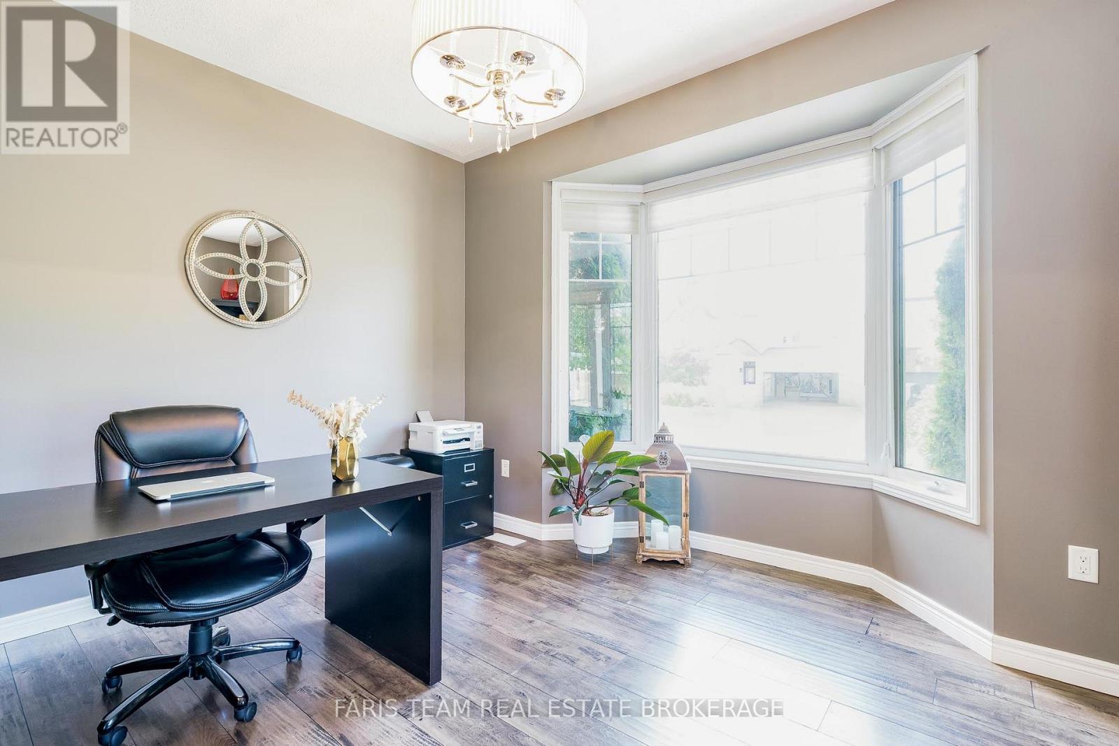 38 Paddison Place, New Tecumseth, Ontario  L9R 0J5 - Photo 11 - N12509416