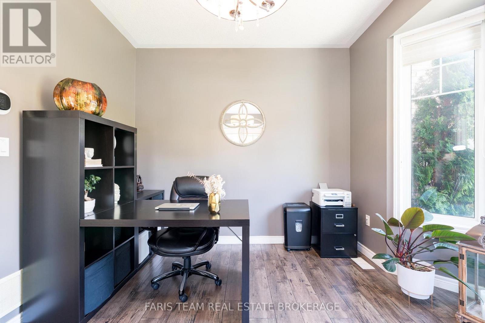 38 Paddison Place, New Tecumseth, Ontario  L9R 0J5 - Photo 12 - N12509416