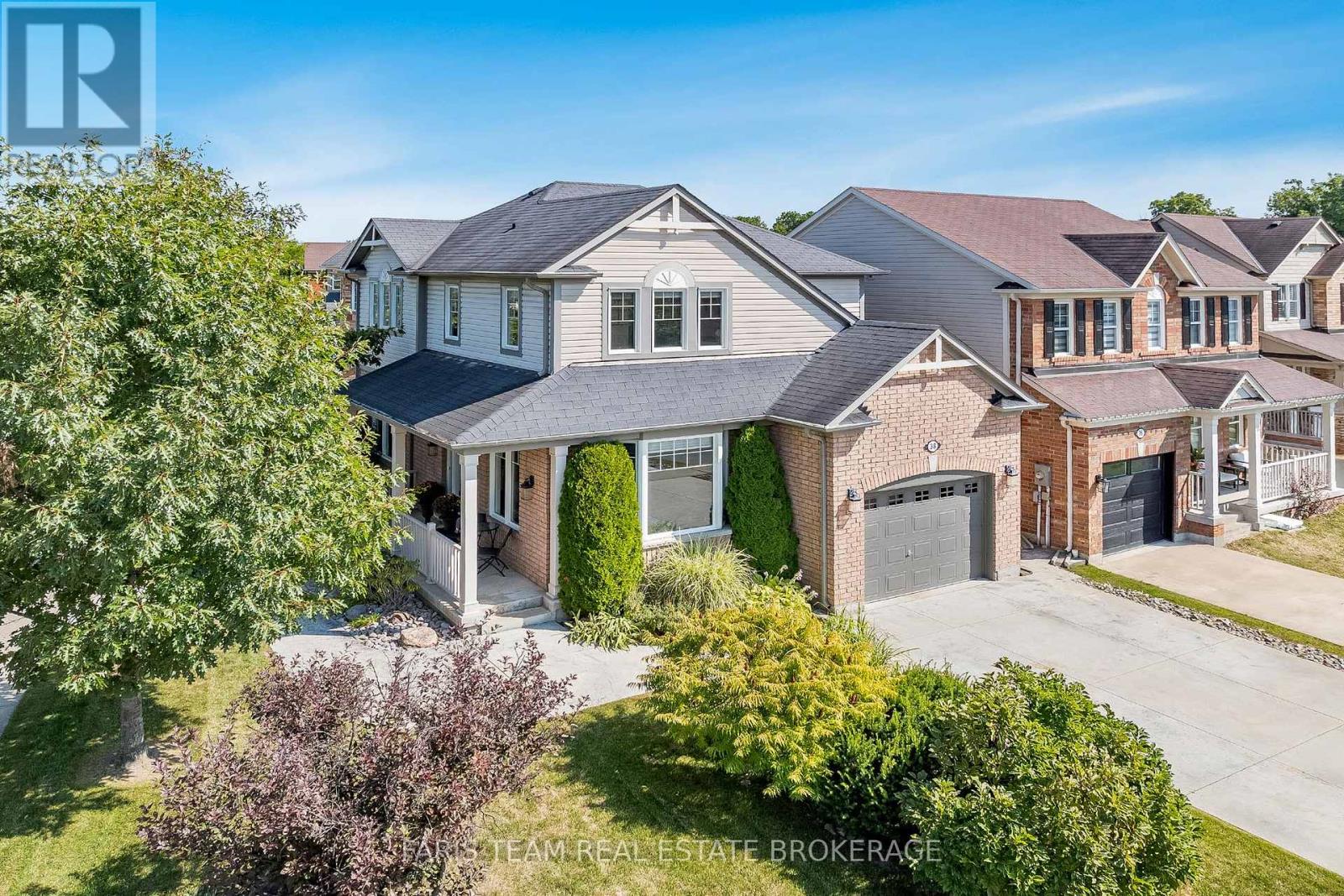 38 Paddison Place, New Tecumseth, Ontario  L9R 0J5 - Photo 2 - N12509416