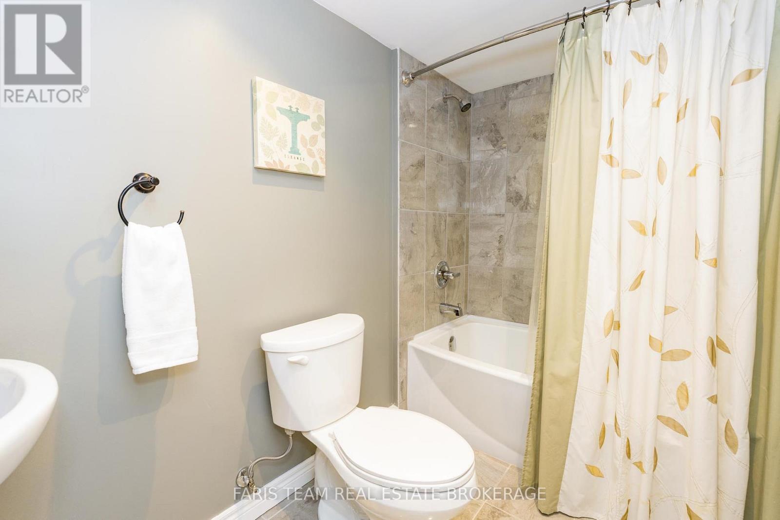 38 Paddison Place, New Tecumseth, Ontario  L9R 0J5 - Photo 24 - N12509416