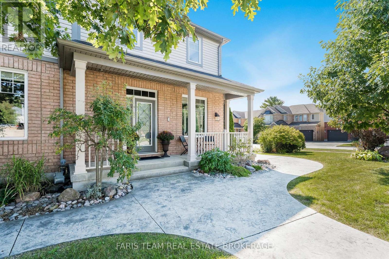 38 Paddison Place, New Tecumseth, Ontario  L9R 0J5 - Photo 3 - N12509416