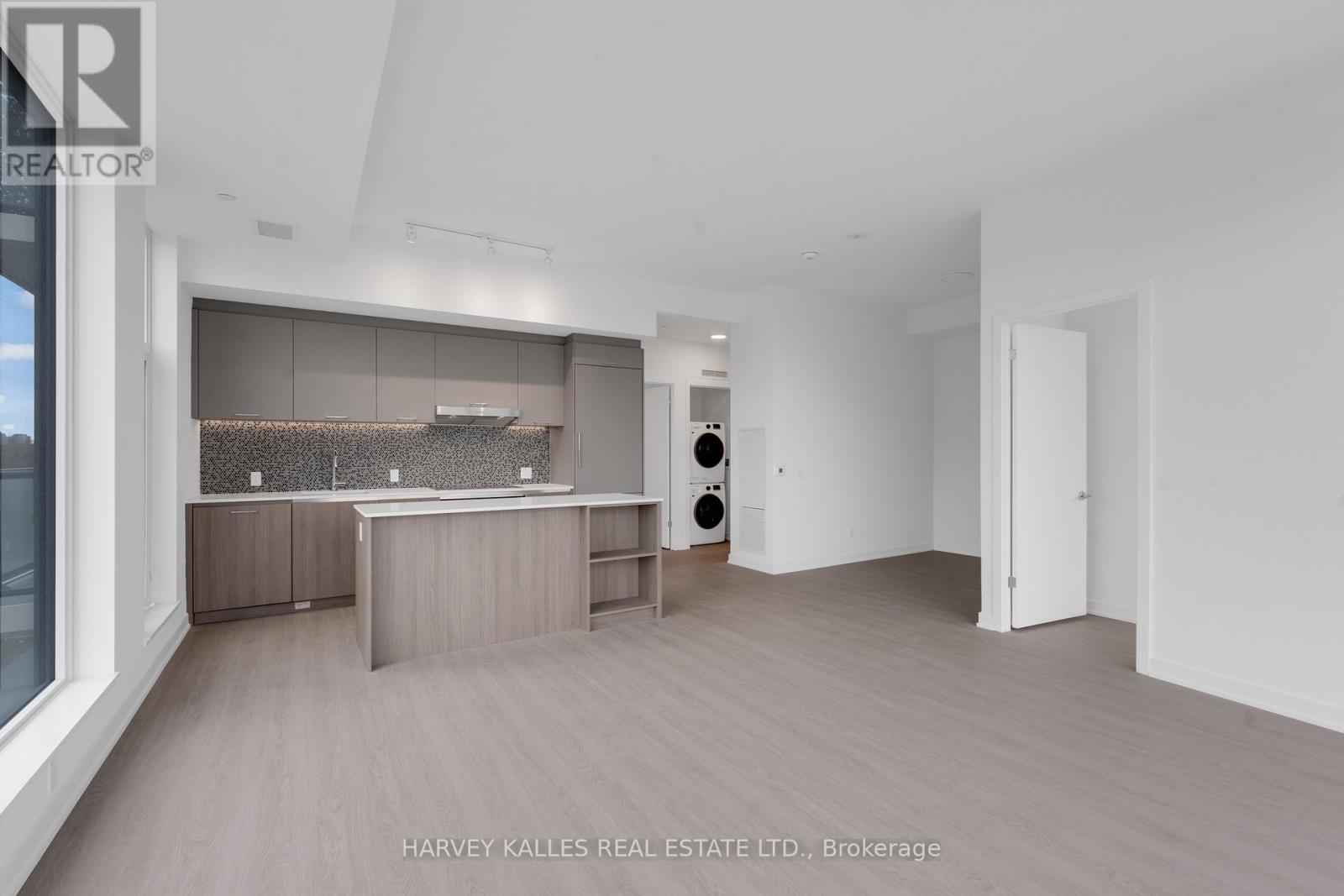 524 - 8188 Yonge Street, Vaughan, Ontario  L4J 1W5 - Photo 11 - N12509454