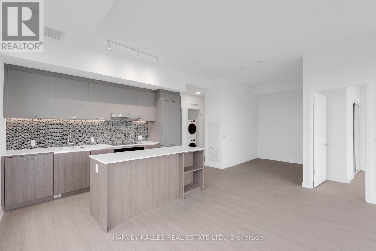 524 - 8188 Yonge Street, Vaughan, Ontario  L4J 1W5 - Photo 18 - N12509454