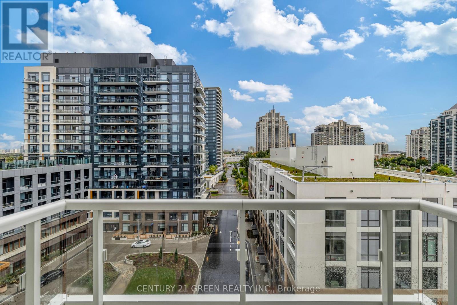 8 Beverley Glen Boulevard, Vaughan, Ontario  L4J 0L5 - Photo 23 - N12509480