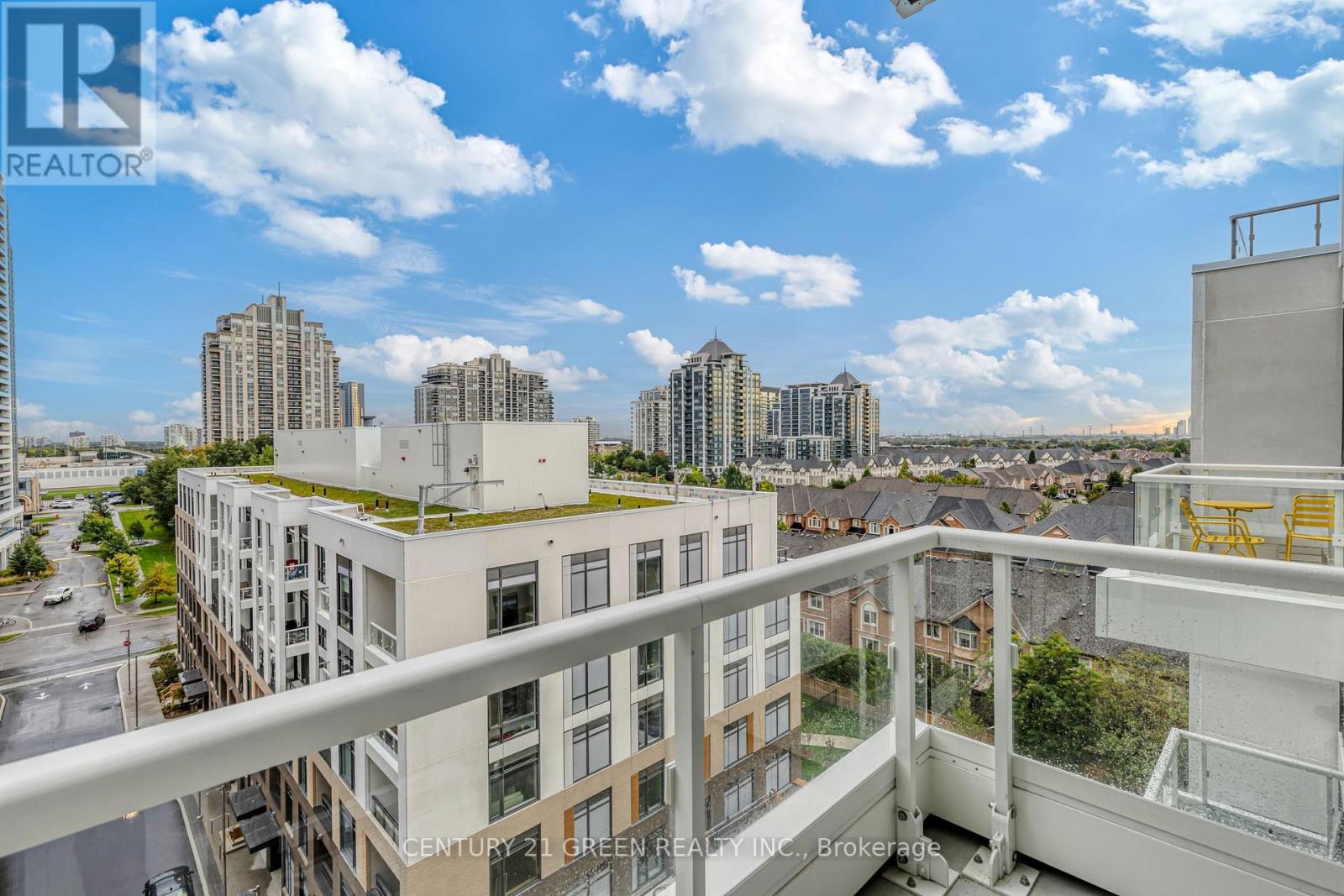 8 Beverley Glen Boulevard, Vaughan, Ontario  L4J 0L5 - Photo 25 - N12509480