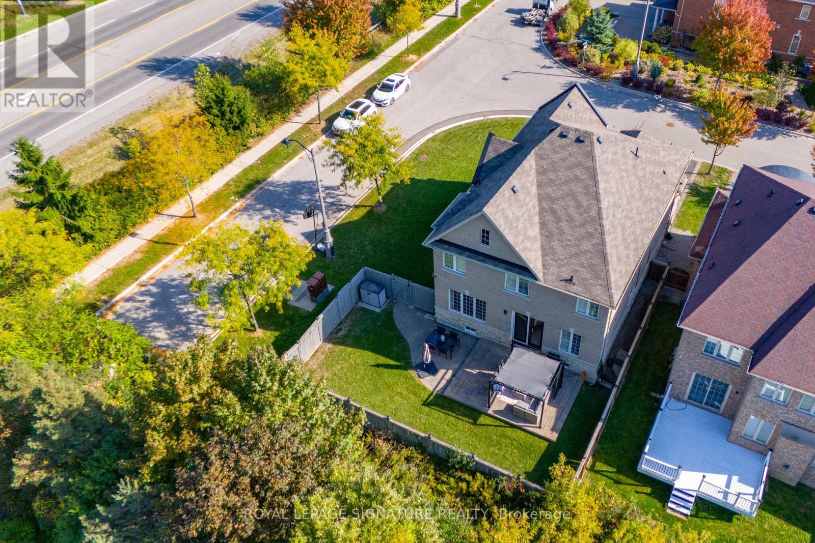 68 Lady Angela Lane, Vaughan, Ontario  L6A 4S7 - Photo 6 - N12502182