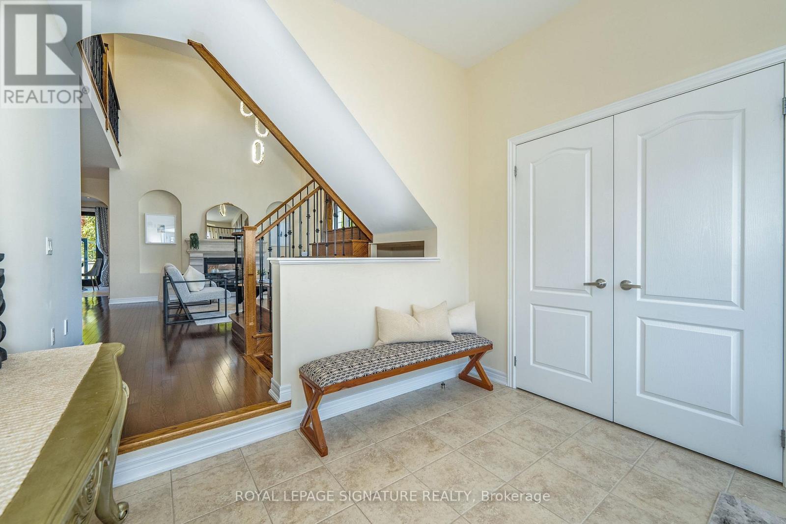 68 Lady Angela Lane, Vaughan, Ontario  L6A 4S7 - Photo 8 - N12502182