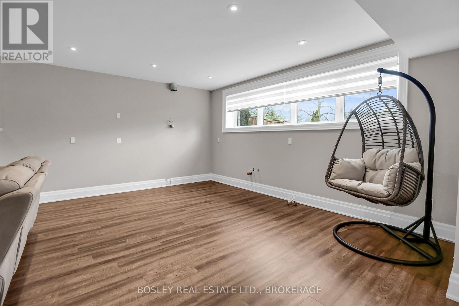 32 Philmori Boulevard, Pelham, Ontario  L0S 1E5 - Photo 33 - X12509714