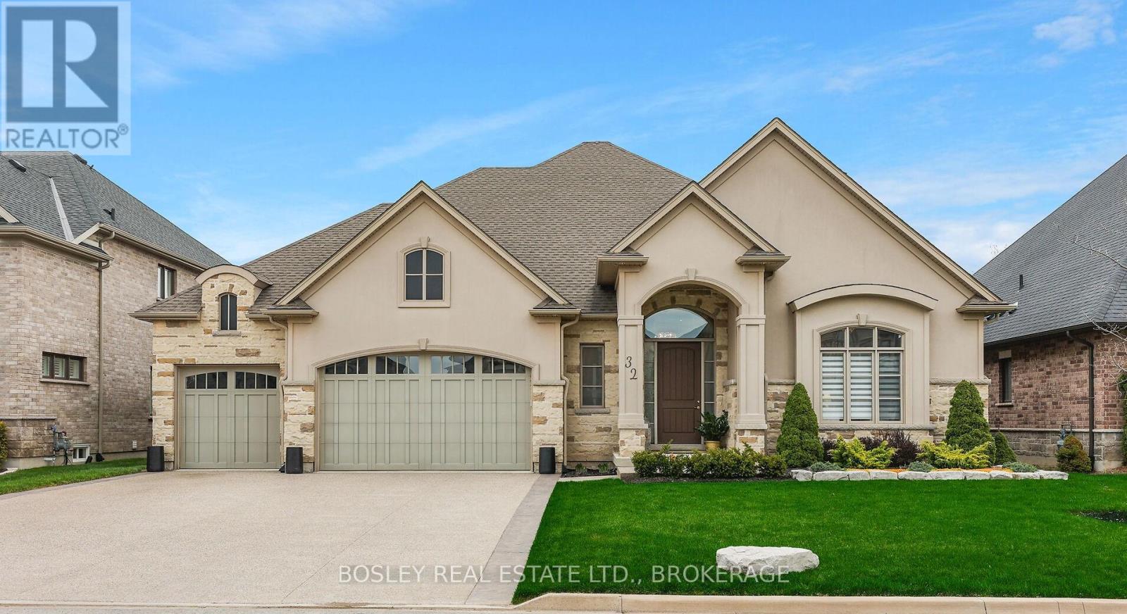 32 Philmori Boulevard, Pelham, Ontario  L0S 1E5 - Photo 6 - X12509714