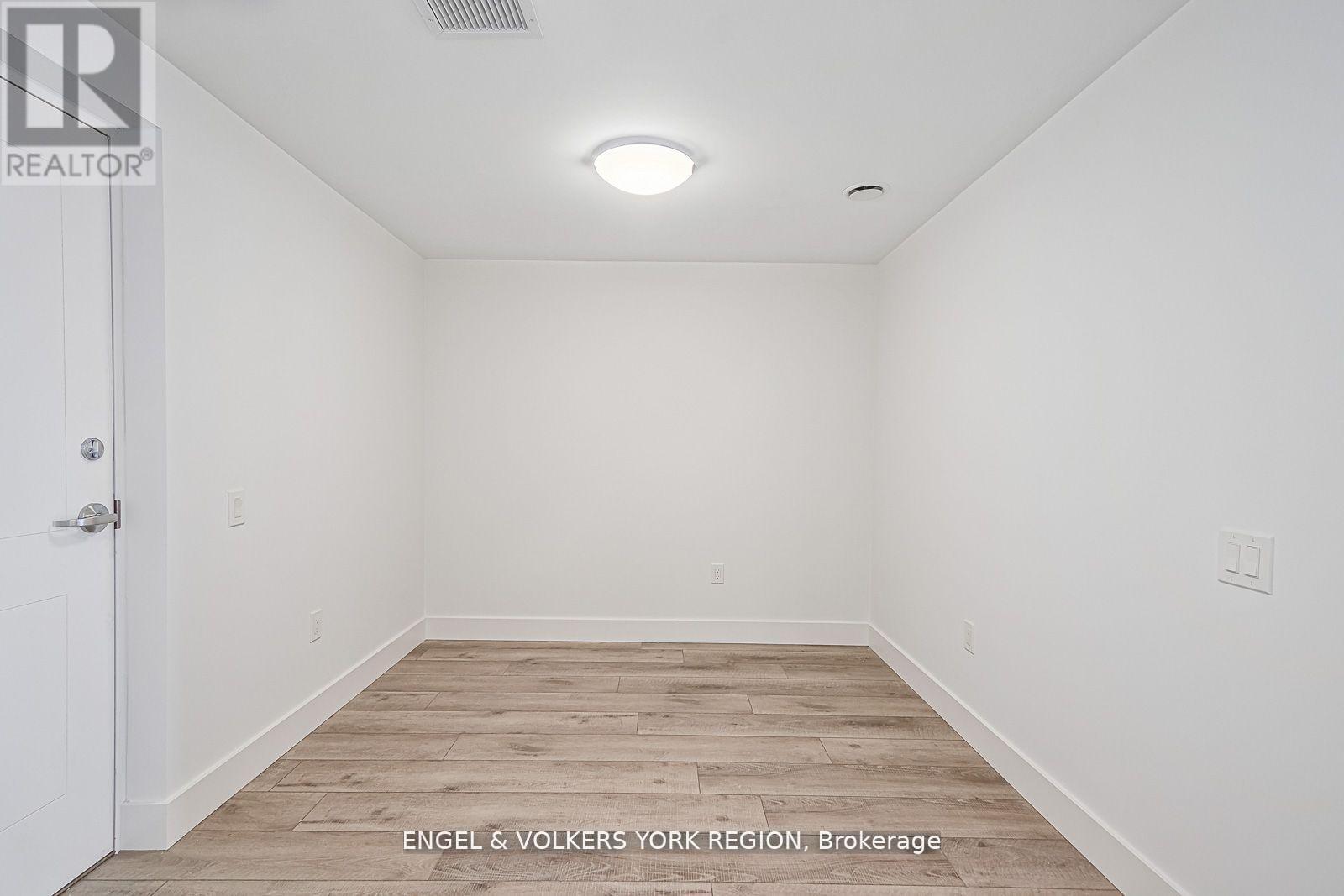 327 - 4 Kimberly Lane E, Collingwood, Ontario  L9Y 5T6 - Photo 8 - S12509418