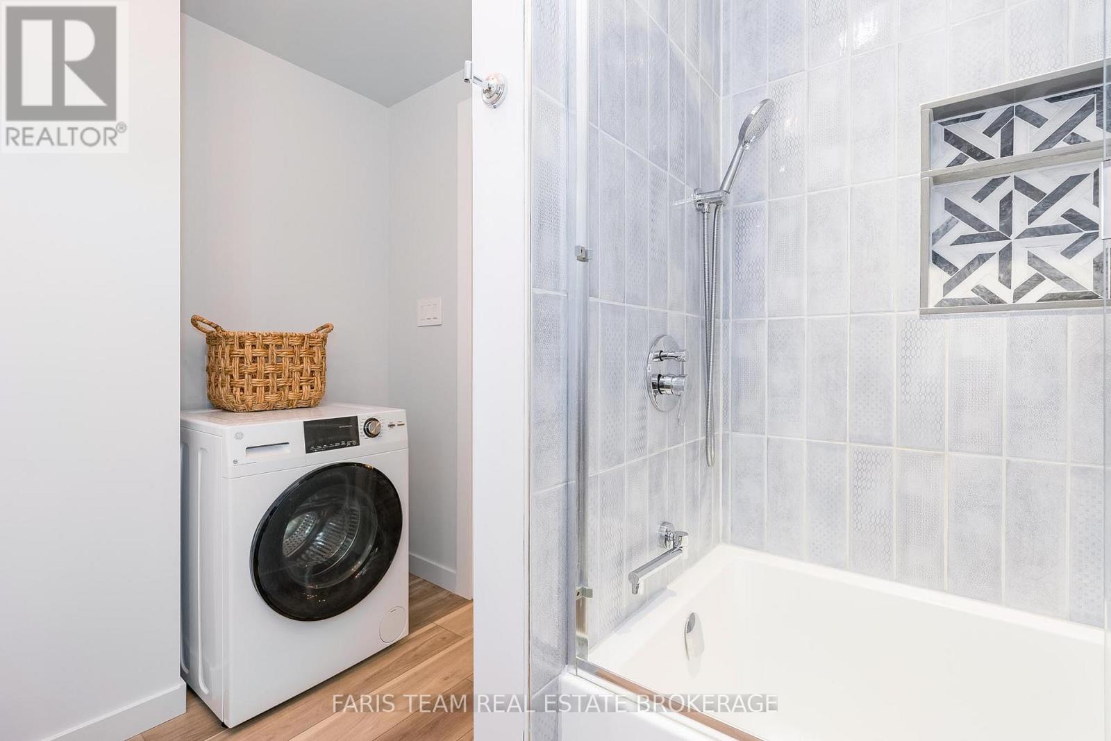 43 Dunnett Drive, Barrie (Ardagh), Ontario  L4N 0J7 - Photo 36 - S12509438