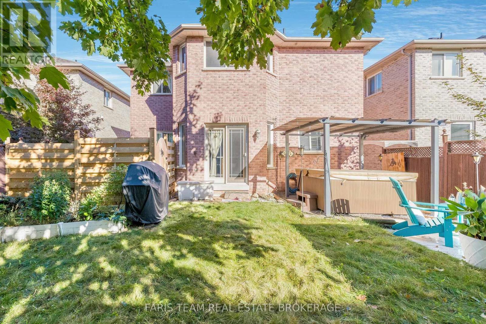 43 Dunnett Drive, Barrie (Ardagh), Ontario  L4N 0J7 - Photo 42 - S12509438