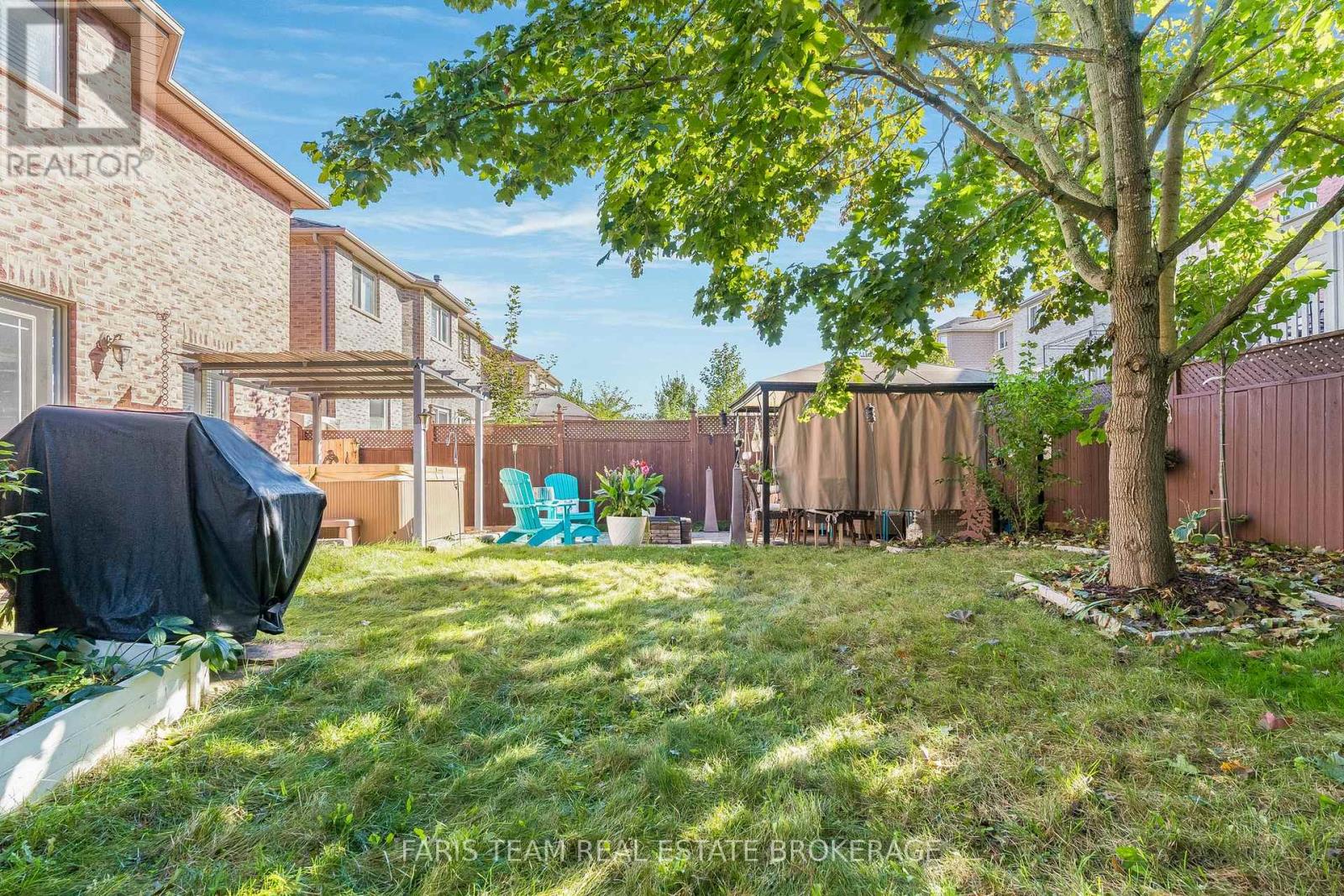 43 Dunnett Drive, Barrie (Ardagh), Ontario  L4N 0J7 - Photo 43 - S12509438