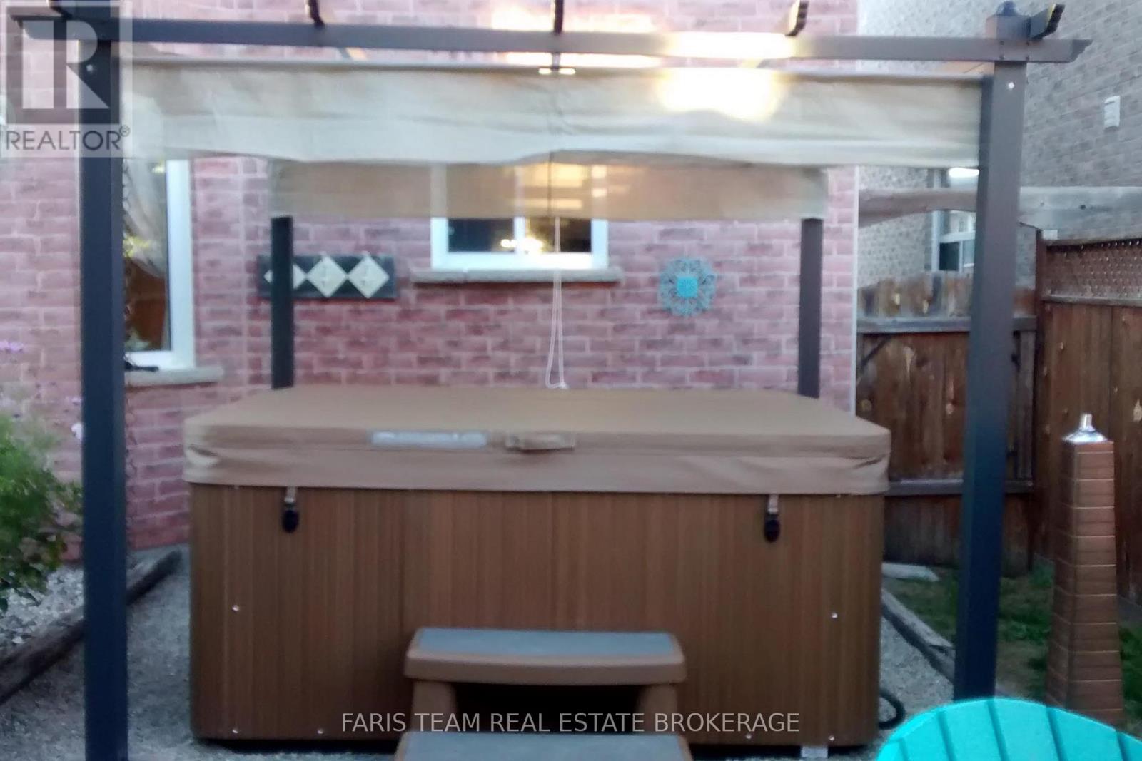 43 Dunnett Drive, Barrie (Ardagh), Ontario  L4N 0J7 - Photo 47 - S12509438