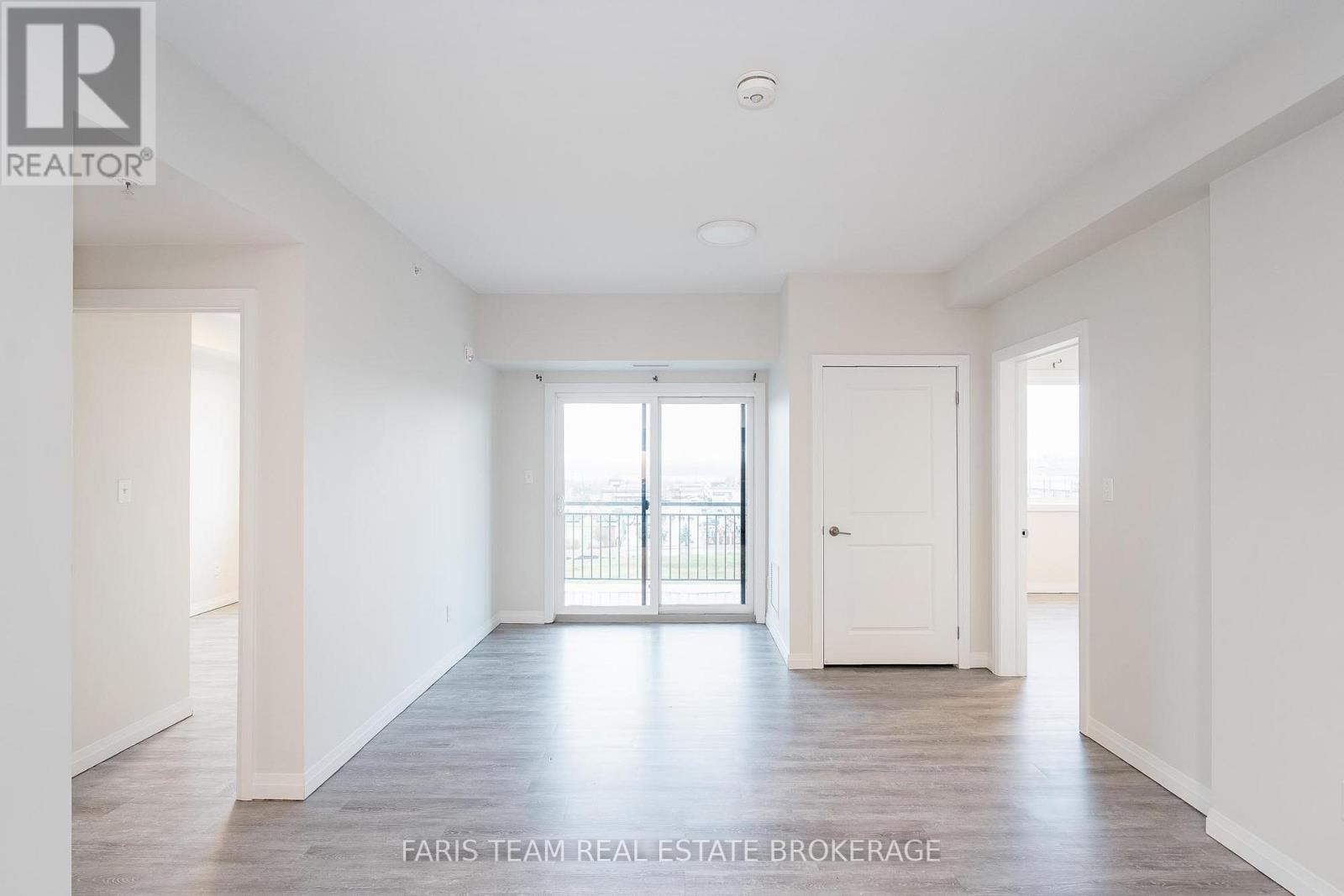 403 - 295 Cundles Road E, Barrie, Ontario L4M 0K8 - Photo 14 - S12509484