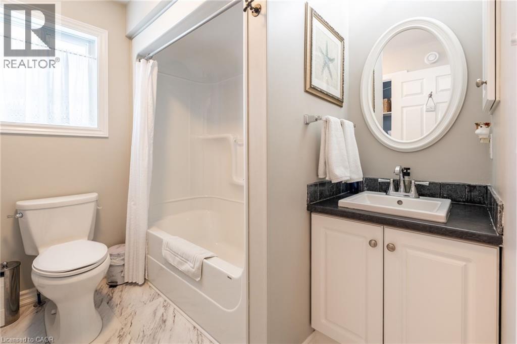 136 Glenariff Drive, Hamilton, Ontario  L8B 1A5 - Photo 21 - 40785605