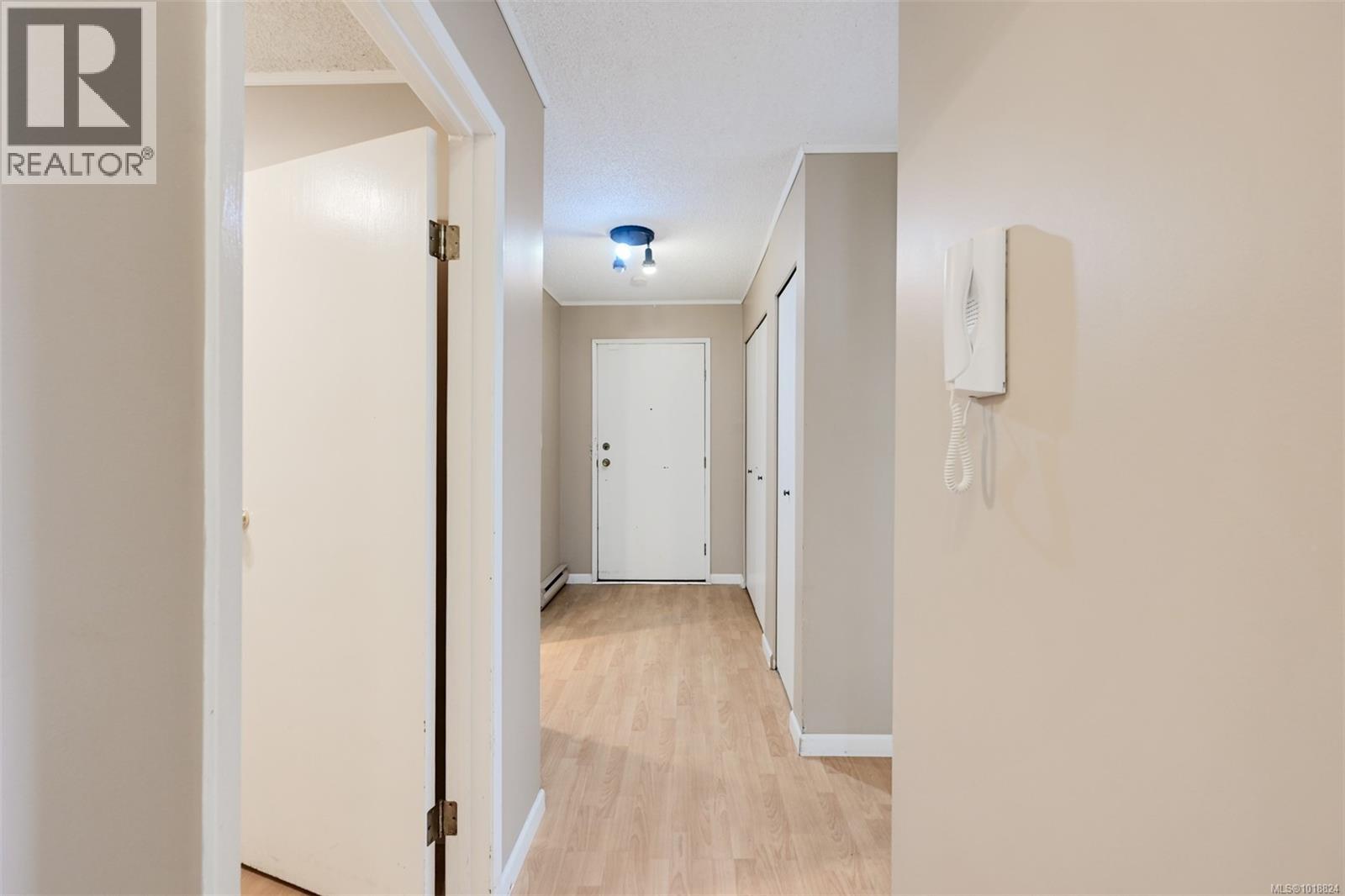 307 1012 Collinson St, Victoria, British Columbia  V8V 3C1 - Photo 25 - 1018824