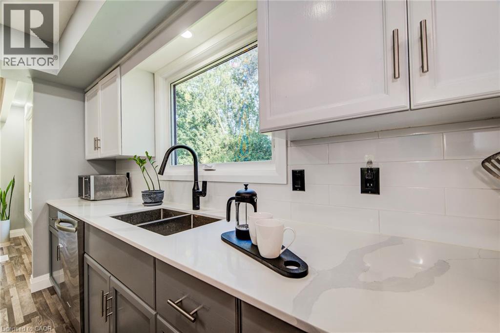 659 Gladstone Drive, Woodstock, Ontario  N4S 5S7 - Photo 13 - 40768667