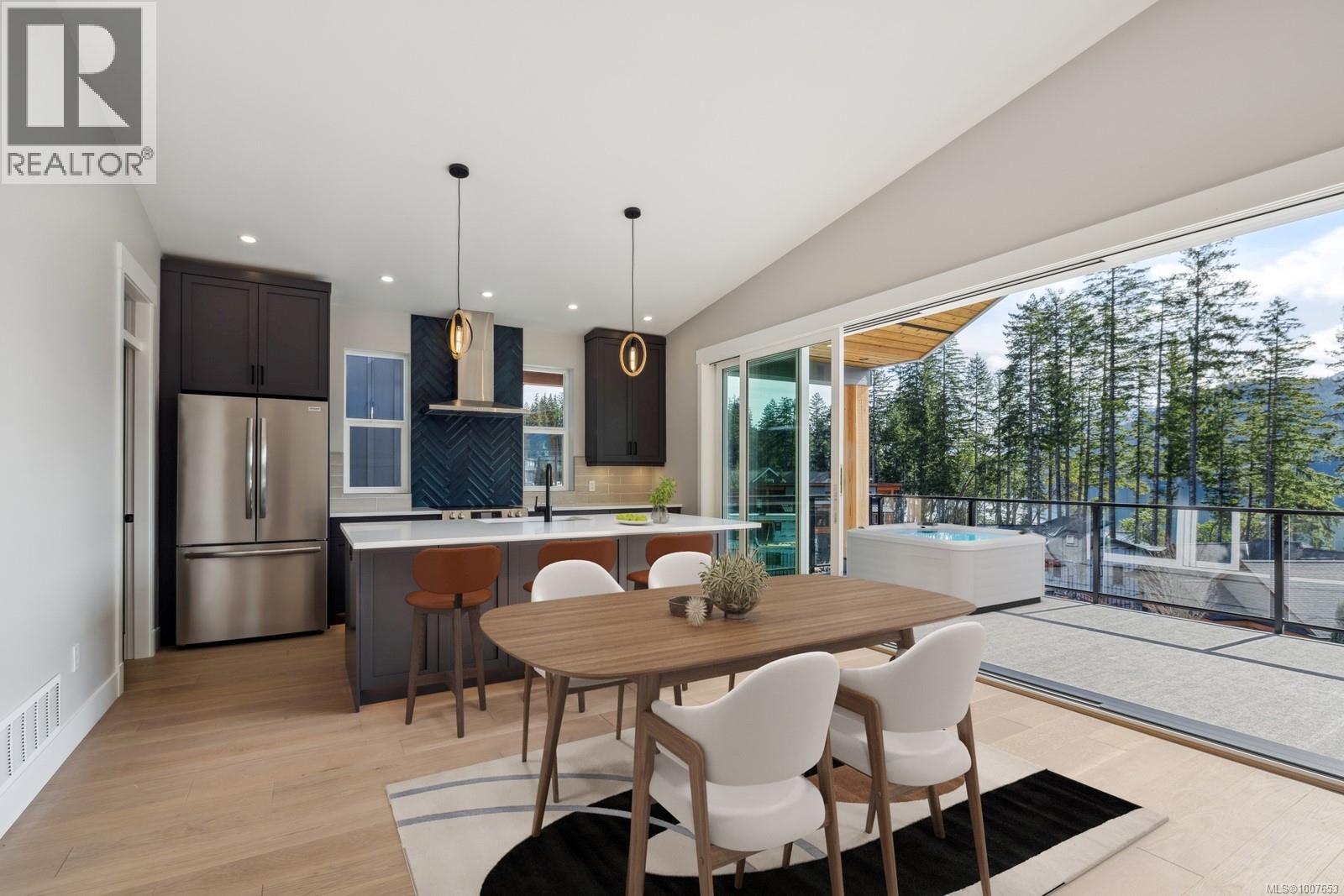 9394 Lakefront Rise, Lake Cowichan, British Columbia V0R 2G1 - Photo 14 - 1007653