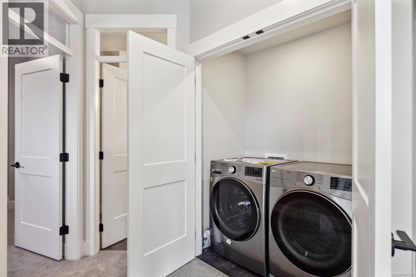 9394 Lakefront Rise, Lake Cowichan, British Columbia V0R 2G1 - Photo 33 - 1007653